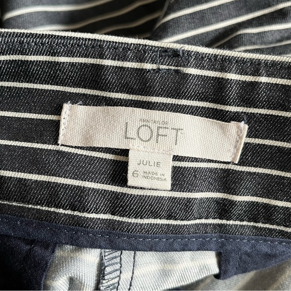 Ann Taylor Loft Julie Navy & White Striped Cropped Riviera Capri Pants Size 6 - Picture 9 of 14